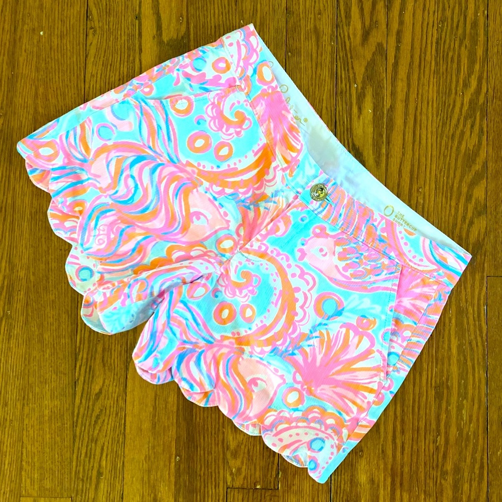 Lilly Pulitzer Buttercup scalloped Shorts size 0